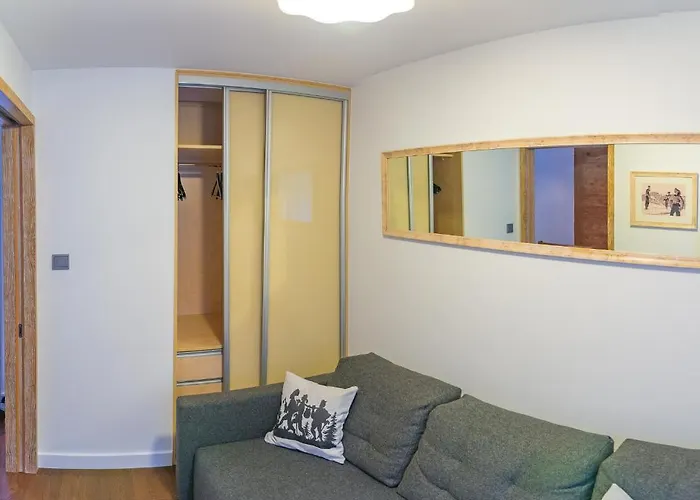 Sniezna Lapa זקופאנה