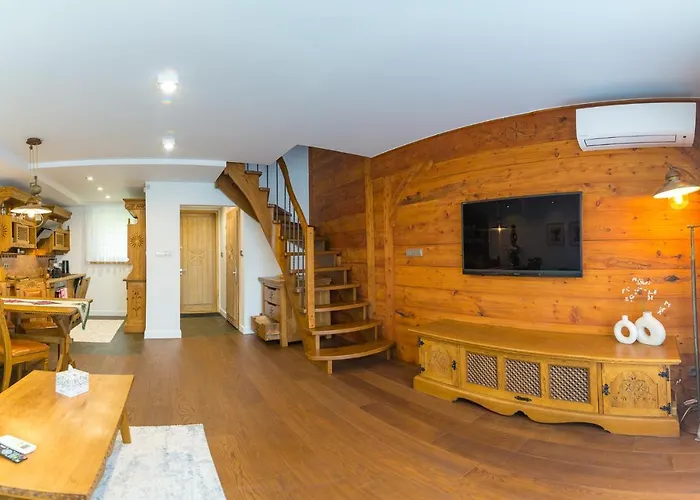 Sniezna Lapa דירה